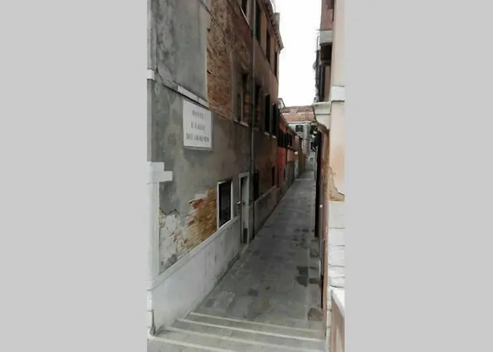 Calle Dei Ormesini